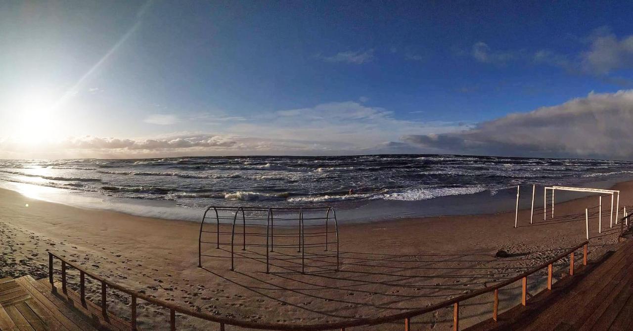Melnrage Beach Cozy Apartments & Terrace - Pine View Sea Entry Klaipeda Exterior foto
